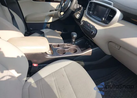 2019 Kia Sorento 2.4L Lx из США, поврежденный, VIN 5XYPG4A35KG523120